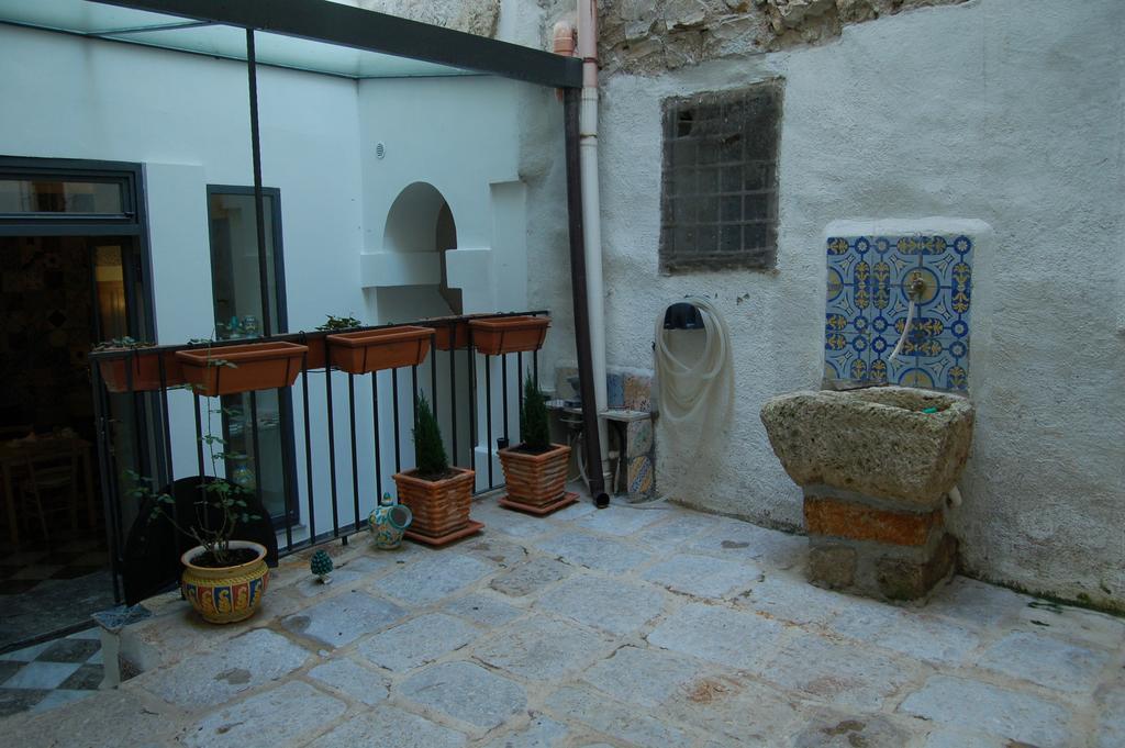 Federico Secondo B&B Palermo Exterior photo